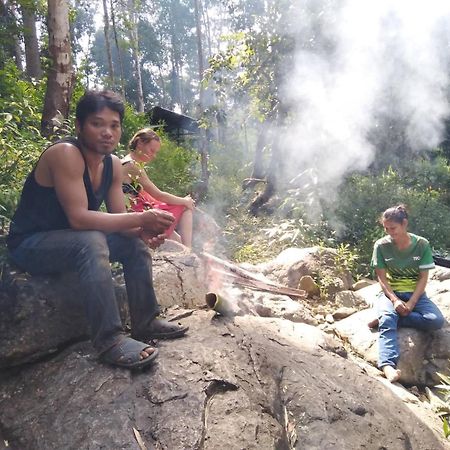 Banlung Bee Bee'S Chalets Home Stay And Trekking מראה חיצוני תמונה